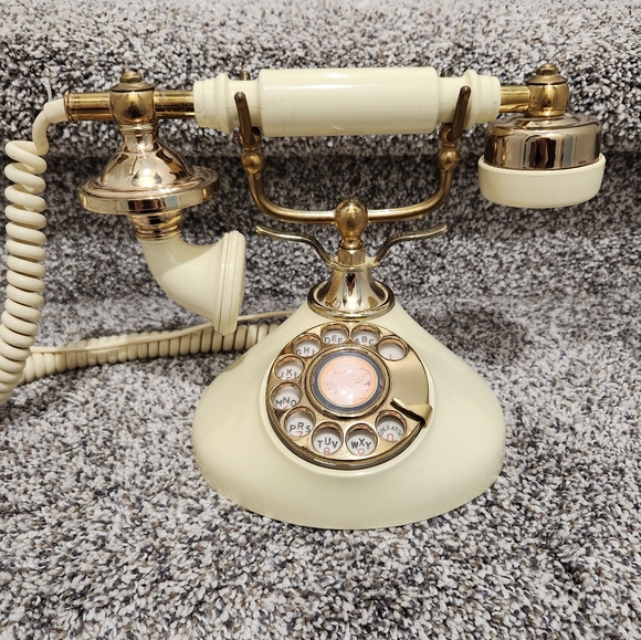 Other - 🥳Host Pick🥳 Vintage French Rotary Phone